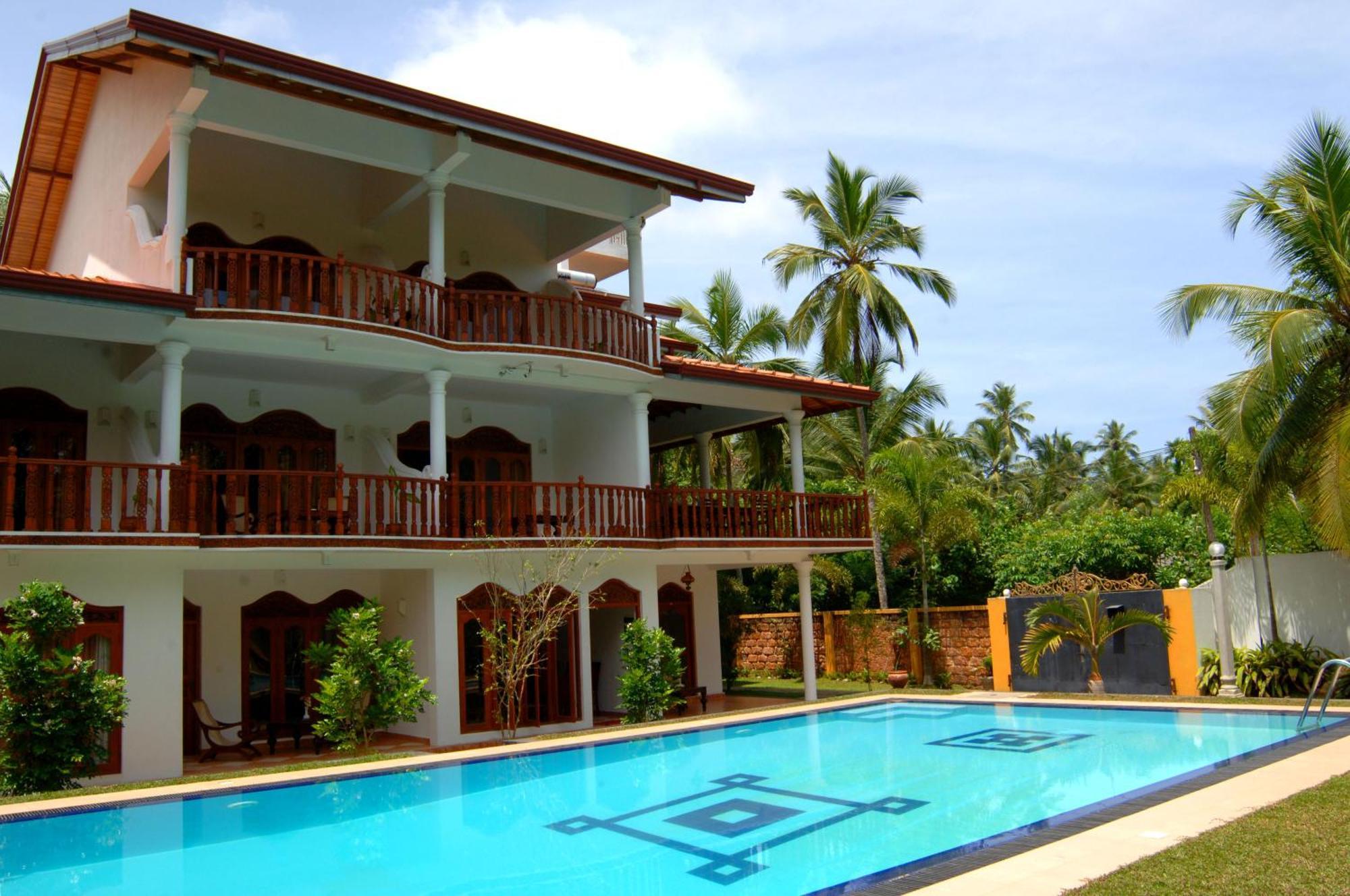 Sandali Walauwa Hotel Bentota Exterior photo