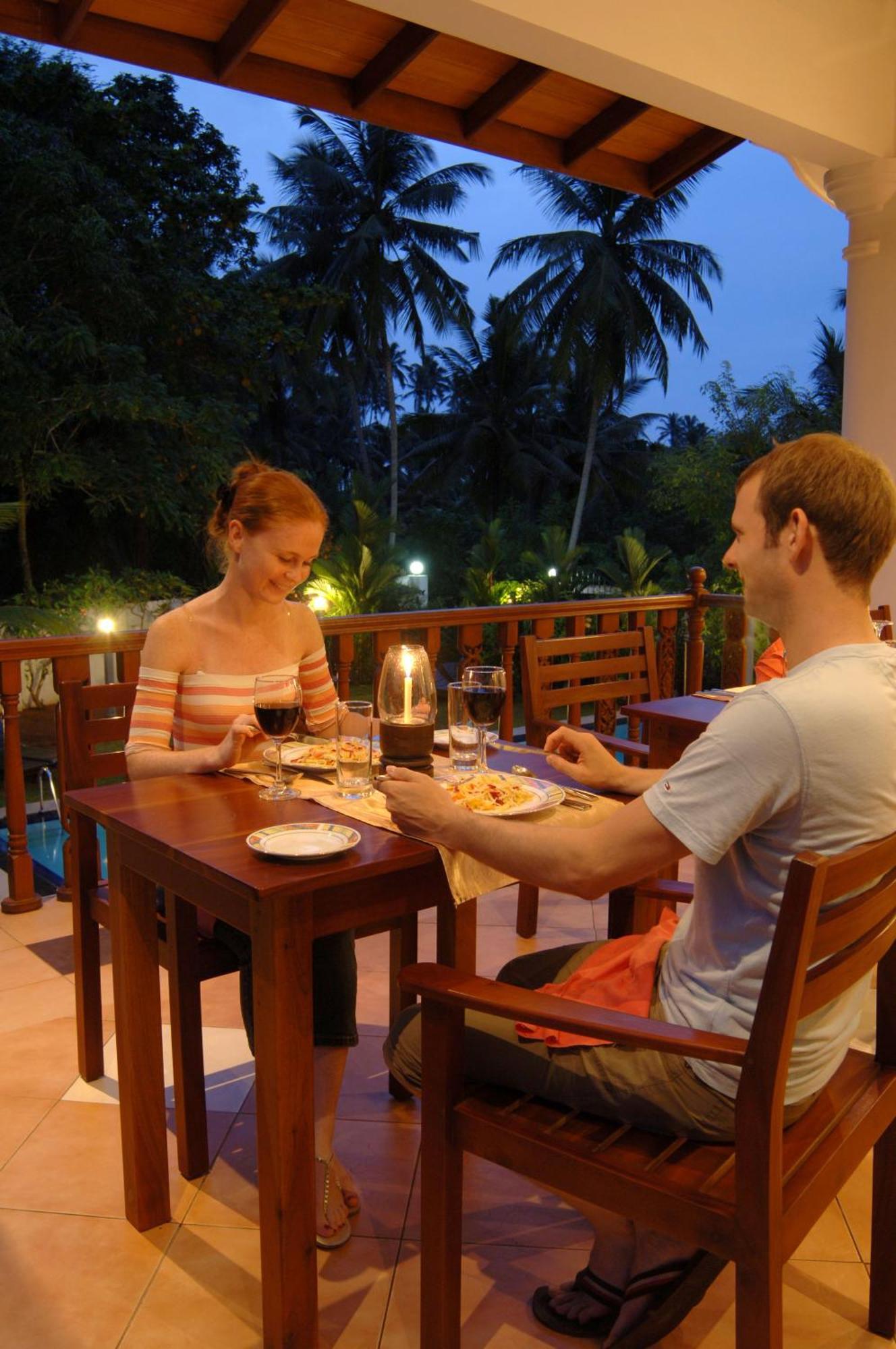 Sandali Walauwa Hotel Bentota Exterior photo