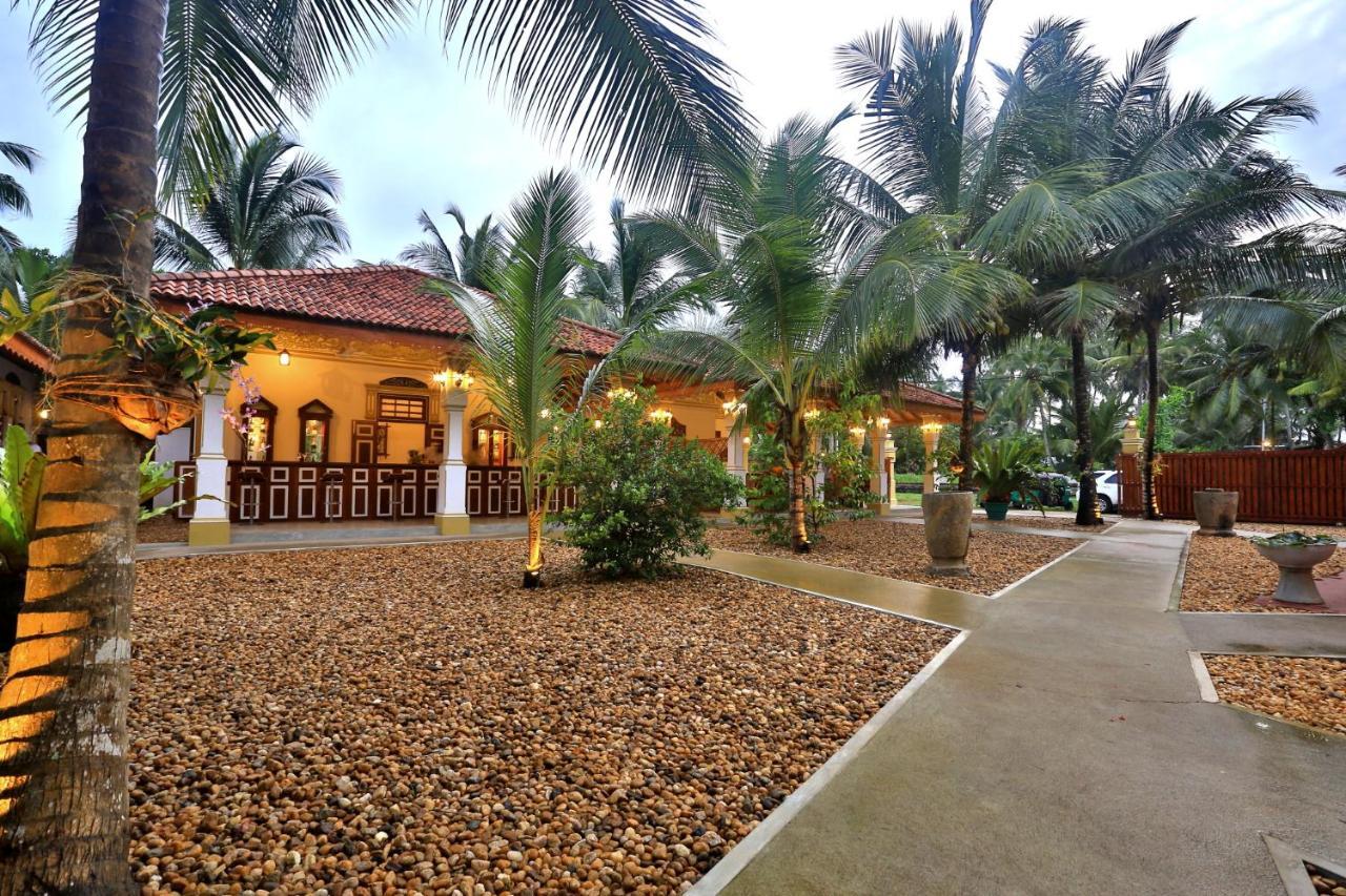 Sandali Walauwa Hotel Bentota Exterior photo